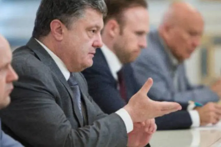Petro Poroshenko: "Todo mundo está cansado de guerra" (AFP)