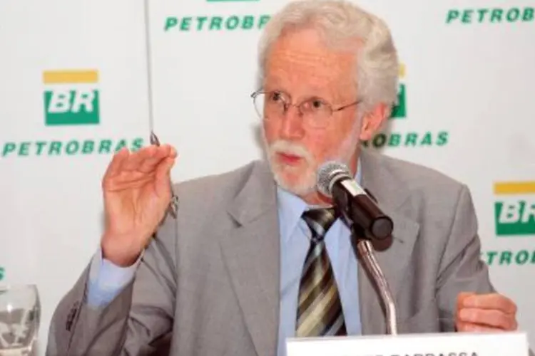 Barbassa, da Petrobras: dólar forte vai doer no bolso da estatal