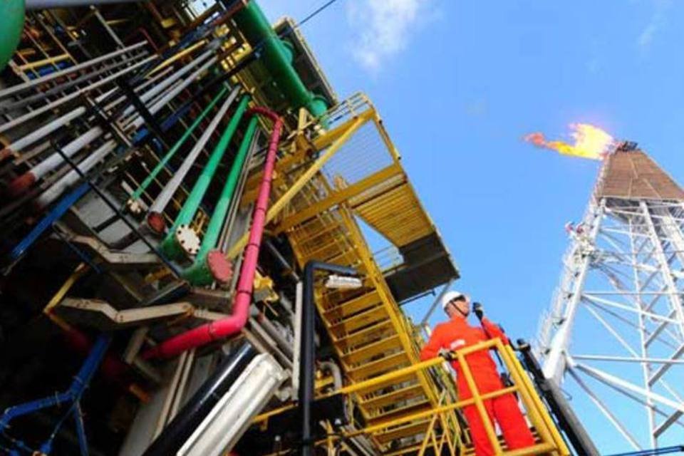 Bacia de Campos deve garantir 1 bi de barris à Petrobras