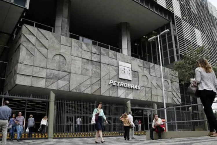 
	Petrobras: empresa n&atilde;o conseguiu, ano ap&oacute;s ano, cumprir as metas de crescimento
 (Sergio Moraes/Reuters)