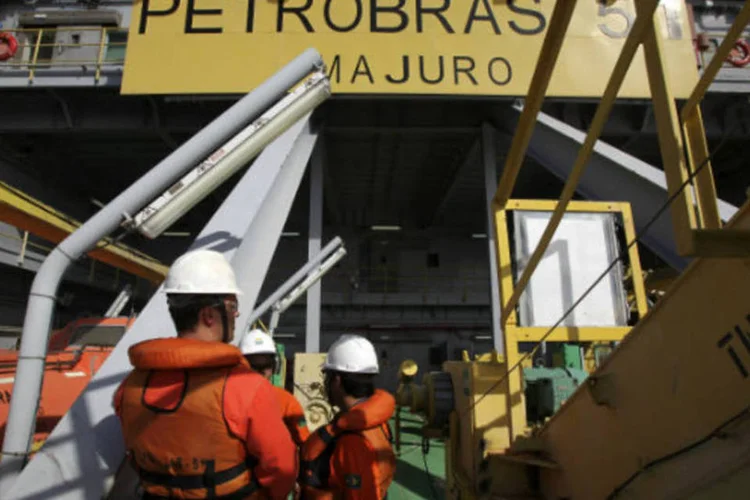 
	As linhas de cr&eacute;dito ter&atilde;o como lastro as compras, pela Petrobras, de equipamentos e servi&ccedil;os provenientes de empresas japonesas instaladas no Brasil ou no exterior
 (Rich Press/Bloomberg)