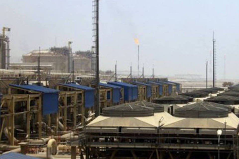 Sinopec importa menos petróleo da Arábia Saudita