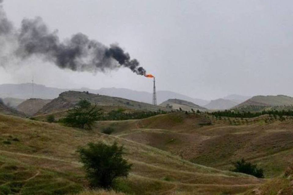 Europa pode começar proibição a petróleo iraniano em 1o de julho