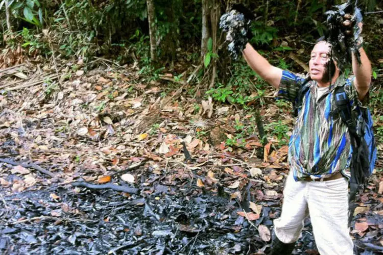 
	Floresta Amaz&ocirc;nica: foi detectada a &quot;contamina&ccedil;&atilde;o por merc&uacute;rio nas &aacute;guas dos rios, em esp&eacute;cies hidrobiol&oacute;gicas e na popula&ccedil;&atilde;o&quot;
 (PUINAMUDT / AFP)