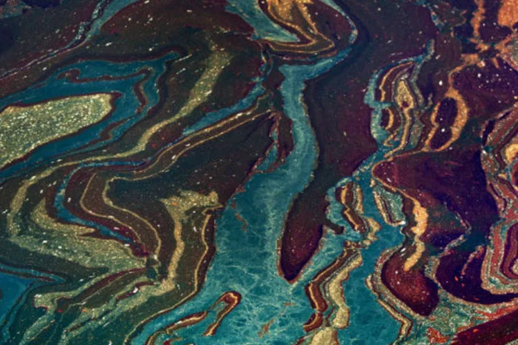 
	Vazamento de petr&oacute;leo: choque s&oacute; teria afetado um tanque de combust&iacute;vel com 168 mil gal&otilde;es e aconteceu perto de um dique de Texas City,
 (Kari Goodnough/Bloomberg)
