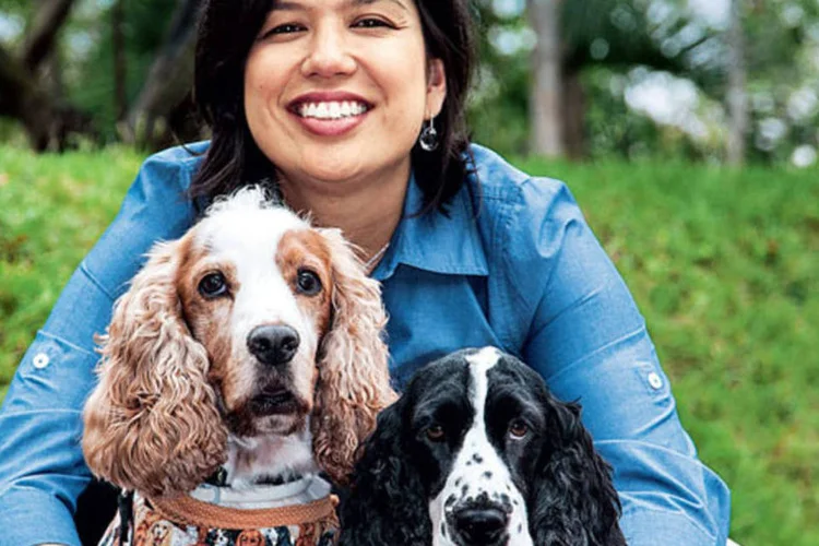 Kelly, com Bartholomeu e Queen: trilhas no mato, banho de rio e rafting com cachorros (Daniela Toviansky / EXAME PME)