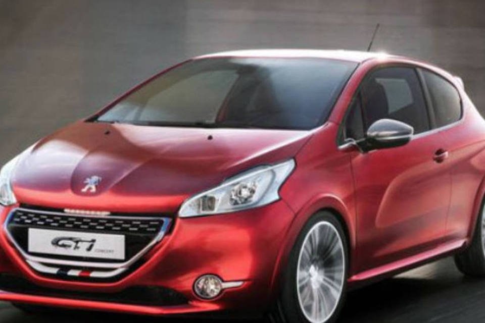 Peugeot revela o 208 GTi Concept