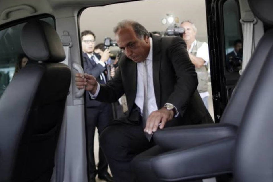 Pezão diz que denúncia contra ele foi articulada por petista