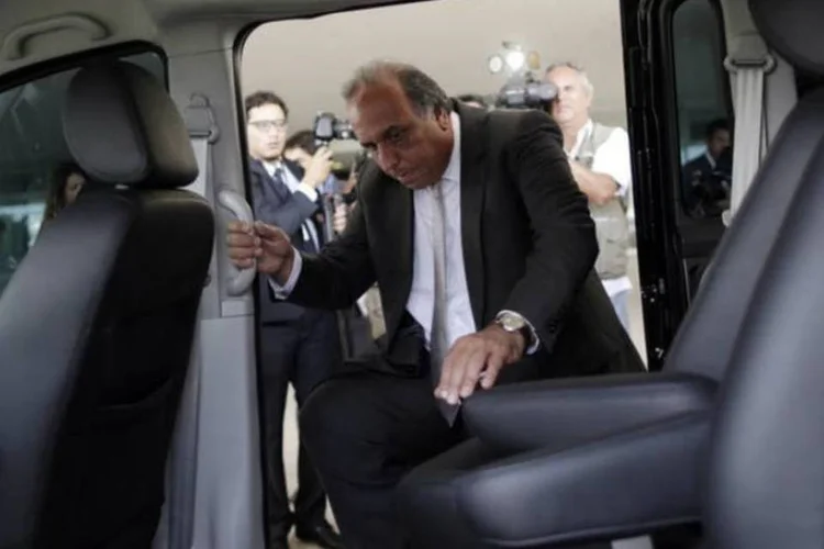Governador do Rio, Luiz Fernando Pezão, após reunião no Palácio do Planalto com a presidente Dilma Rousseff, em Brasília (Ueslei Marcelino)