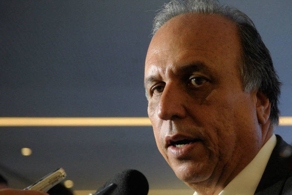 Associações de Magistrados atacam Pezão em notas