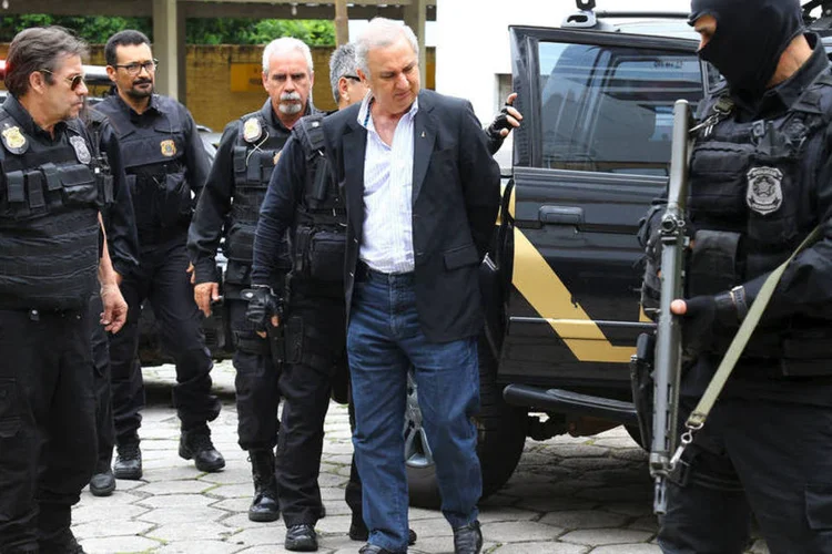
	Jos&eacute; Carlos Bumlai: pecuarista &eacute; suspeito de participar de uma opera&ccedil;&atilde;o fraudulenta de contrato da Petrobras para saldar uma d&iacute;vida do PT
 (Rodolfo Buhrer/ Reuters)