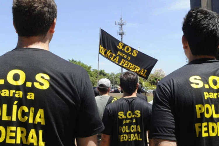 Policiais Federais em greve: procurada pela reportagem, a assessoria de imprensa da Polícia Federal em Brasília informou que não se manifestará sobre a greve (Wilson Dias/ABr)