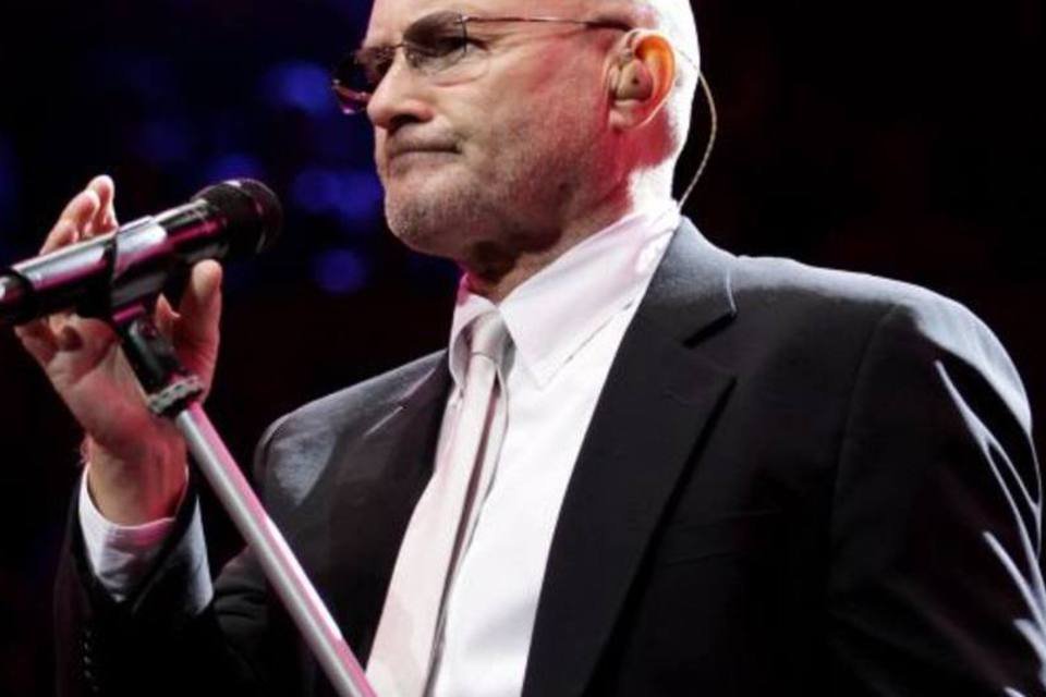 Phil Collins sai da aposentadoria e faz sua estreia solo com show