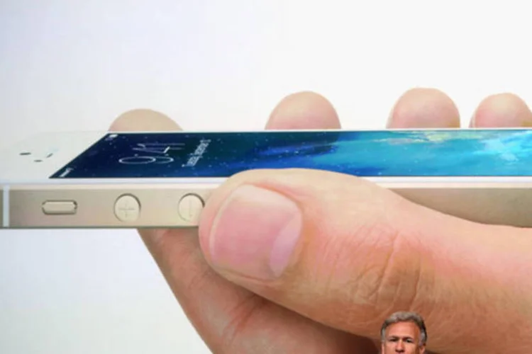
	Phil Schiller, vice-presidente de marketing da Apple, anuncia o iPhone 5S: novo topo de linha custar&aacute; 649 d&oacute;lares em sua vers&atilde;o mais barata
 (Justin Sullivan/Getty Images)