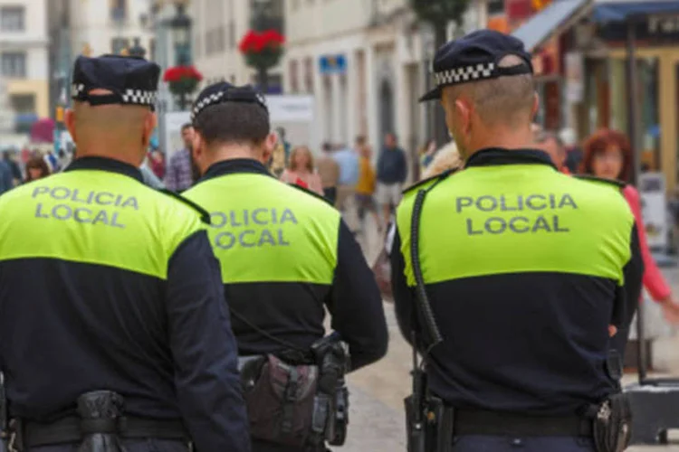 
	Supostos membros do EI: um homem e uma mulher do Marrocos foram presos
 (Getty Images)
