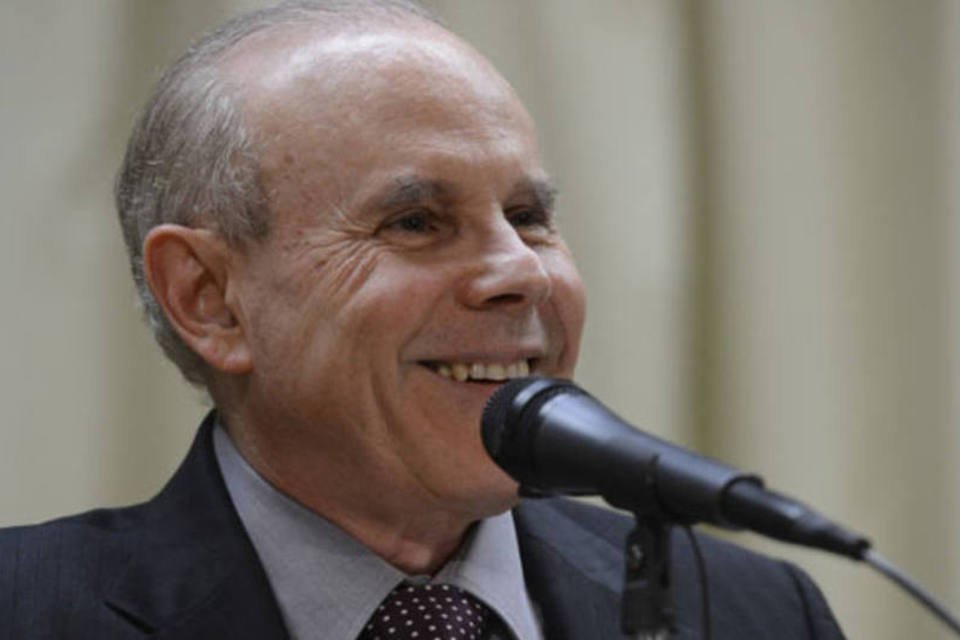 Programa de investimento será mantido em 2014