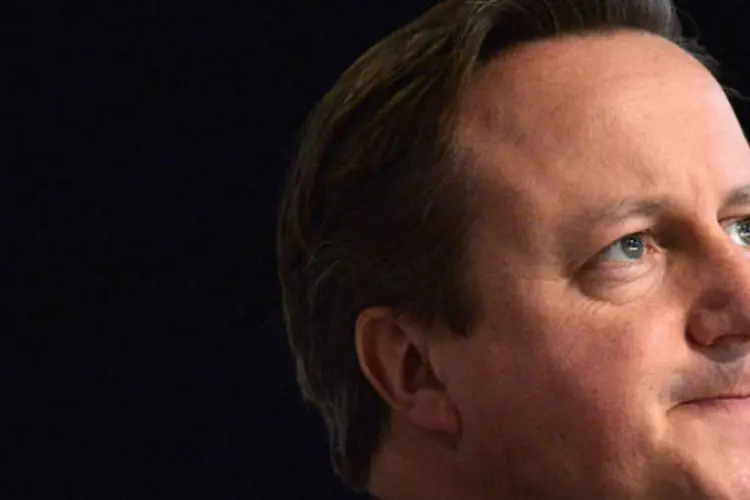 
	O primeiro-ministro do Reino Unido, David Cameron: cerim&ocirc;nia acontecer&aacute;&nbsp;em um campo de futebol em Joanesburgo
 (Toby Melville/Reuters)