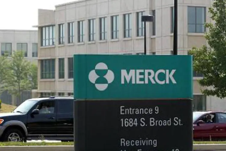 Prédios do grupo farmacêutico Merck: plano prevê a supressão de 8.500 empregos, ou seja, 10,5% de seus efetivos (Tom Mihalek/AFP)