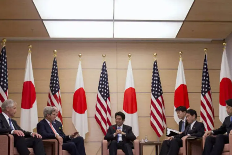 Ministros de Defesa e das Relações Exteriores do Japão e dos EUA: revisão da aliança foi feita pela primeira vez desde 1997 (Jacquelyn Martin/Pool/Reuters)