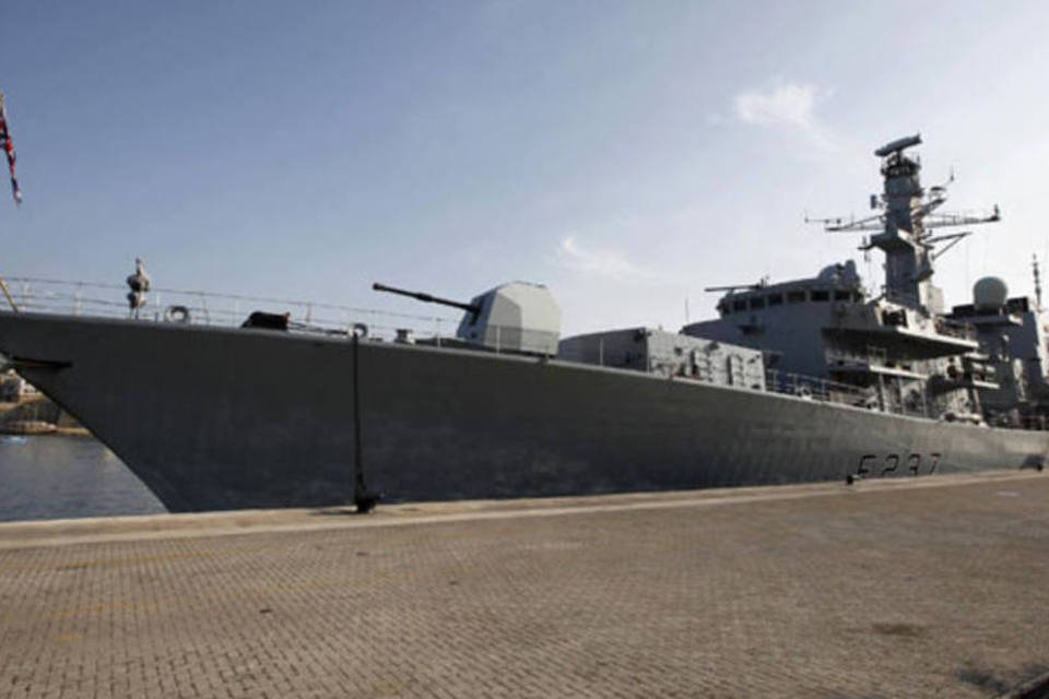 Fragata deixa Inglaterra e parte rumo a Gibraltar