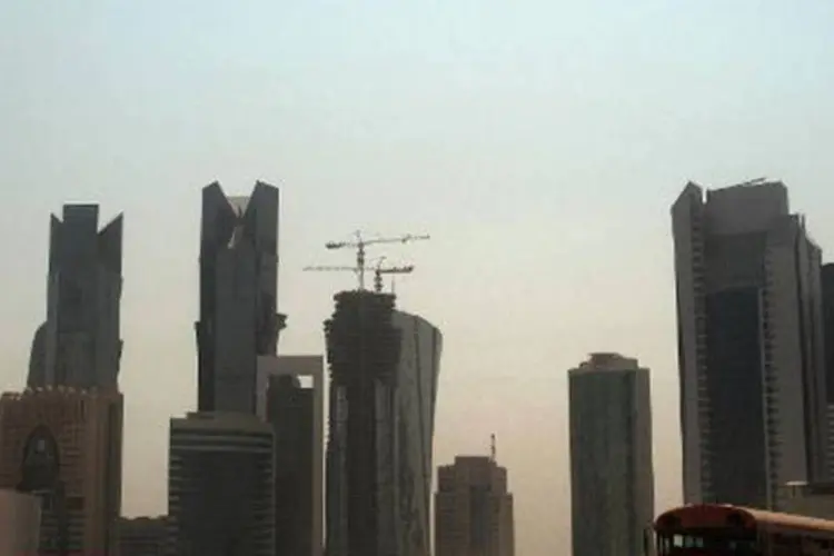 
	Vista da capital do Catar, Doha:&nbsp;pol&ecirc;mica surgiu por uma suposta decis&atilde;o da Fifa de adiar o Mundial para o inverno do hemisf&eacute;rio norte
 (Patrick Baz/AFP)