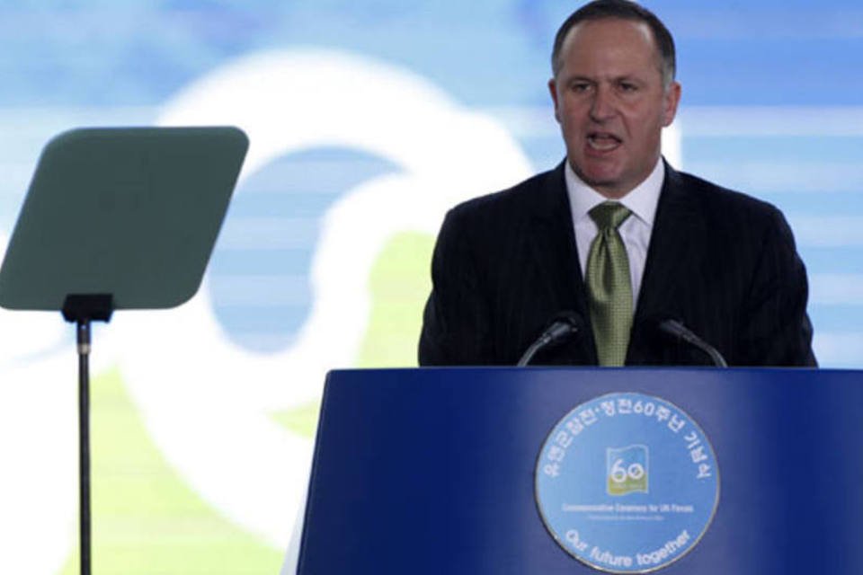 
	John Key: &quot;A n&atilde;o ser que haja algo ilegal no que esta gente fez, n&atilde;o acho que devemos nos preocupar com este o assunto&quot;
 (Lee Jae-Won/Reuters)