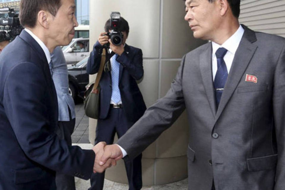 Coreias alcançam acordo para reabrir complexo de Kaesong