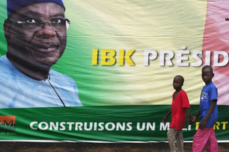 Propaganda eleitoral de Keita: eleições malinesas devem legitimar transição democrática após golpe de estado de 22 de março de 2012 (Joe Penney/Reuters)