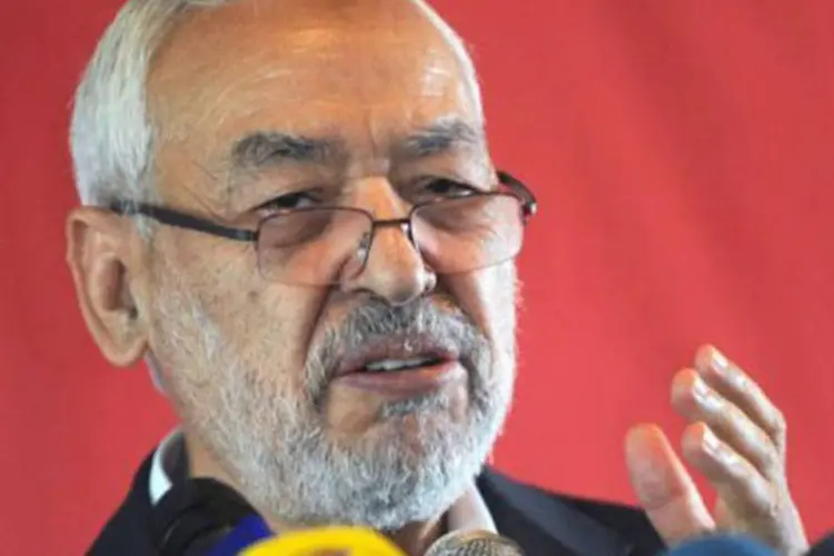O chefe do partido islamita da Tunísia, Rached Ghannouchi: pedidos da oposição colocariam "fim à experiência democrática na Tunísia", disse Ghannouchi (Fethi Belaid/AFP)