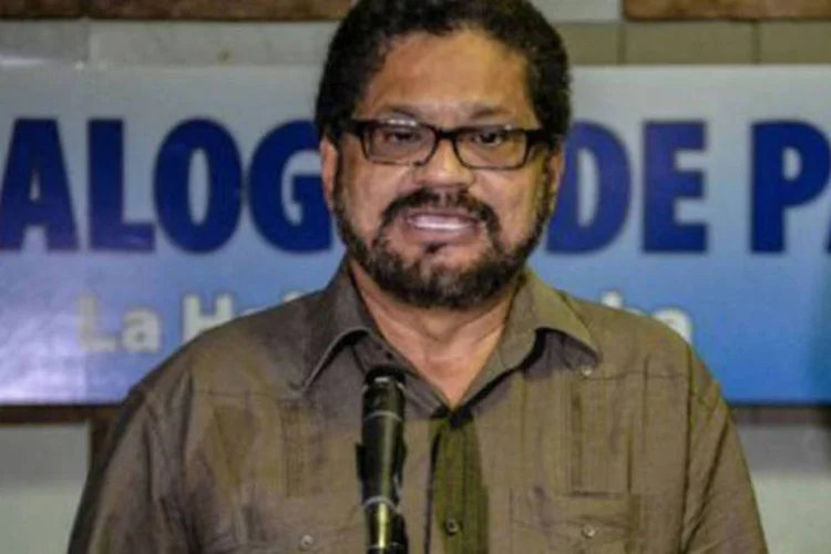 O comandante das Farc, Iván Márquez:  "também houve crueldade e dor provocados por nossas fileiras", disse a guerrilha (Adalberto Roque/AFP)