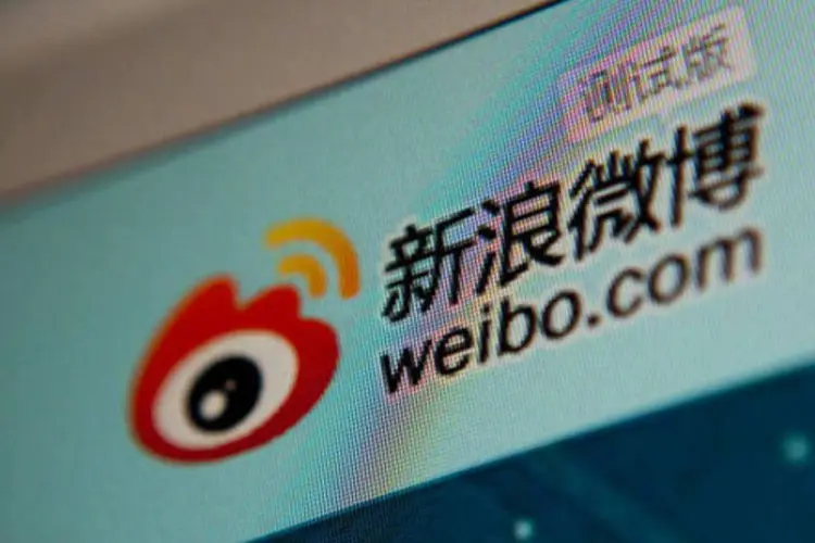 Weibo, o Twitter chinês: julgamento de opositor foi anunciado no microblog e milhares de comentários responderam, mas todos contra o réu (Getty Images)