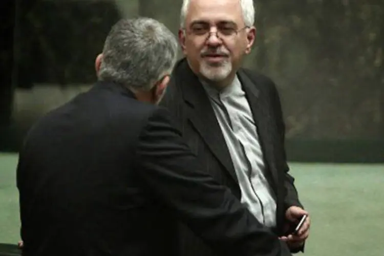 
	O chefe da diplomacia iraniana, Mohammad Javad Zarif: &quot;se a informa&ccedil;&atilde;o sobre a utiliza&ccedil;&atilde;o de armas qu&iacute;micas for exata, certamente foram utilizadas pelos terroristas&quot; disse
 (Behrouz Mehri/AFP)