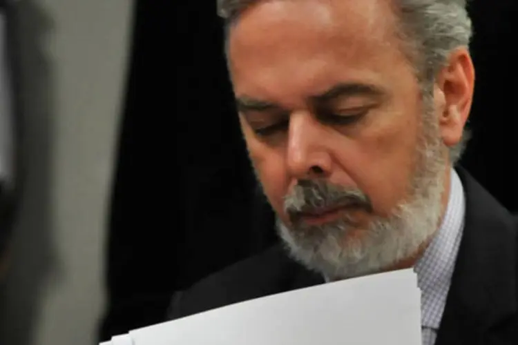 
	Antonio Patriota: embaixador n&atilde;o &eacute; mais o ministro das Rela&ccedil;&otilde;es Exteriores, dando lugar para Luiz Alberto Figueiredo Machado
 (José Cruz/ABr)