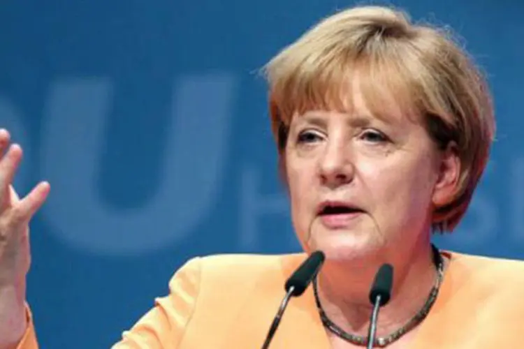 
	A chanceler alem&atilde;, Angela Merkel: &quot;qualquer um que falar comigo vai ouvir sempre o mesmo&quot;, disse
 (Daniel Roland/AFP)