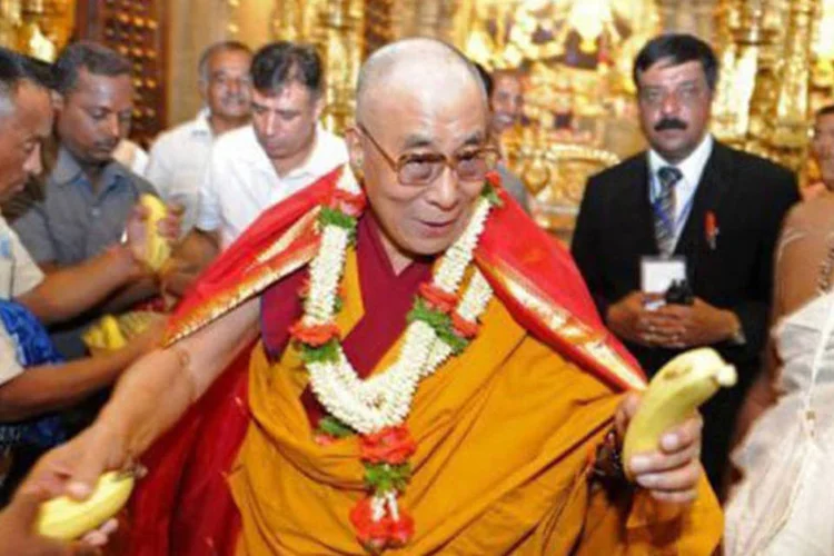 Dalai Lama: Aung San Suu Kyi e o Dalai Lama são Prêmio Nobel da Paz (AFP)