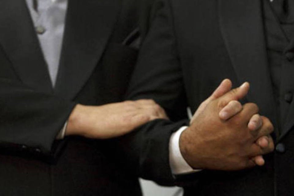 Teste de saliva pode determinar se homem é gay, diz estudo