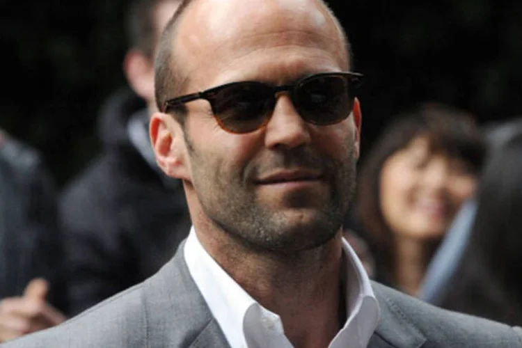 Jason Statham: ator decidiu fazer ele mesmo cena em que saltava em um lago, mas não voltou à superfície e começou a afundar (Getty Images)