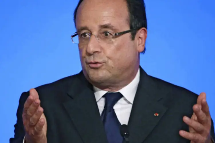 
	O presidente franc&ecirc;s, Fran&ccedil;ois Hollande: &quot;esperamos a decis&atilde;o do Congresso e do Senado dos Estados Unidos. Depois, o relat&oacute;rio da ONU&quot;, disse
 (Kenzo Tribouillard/Pool/Reuters)