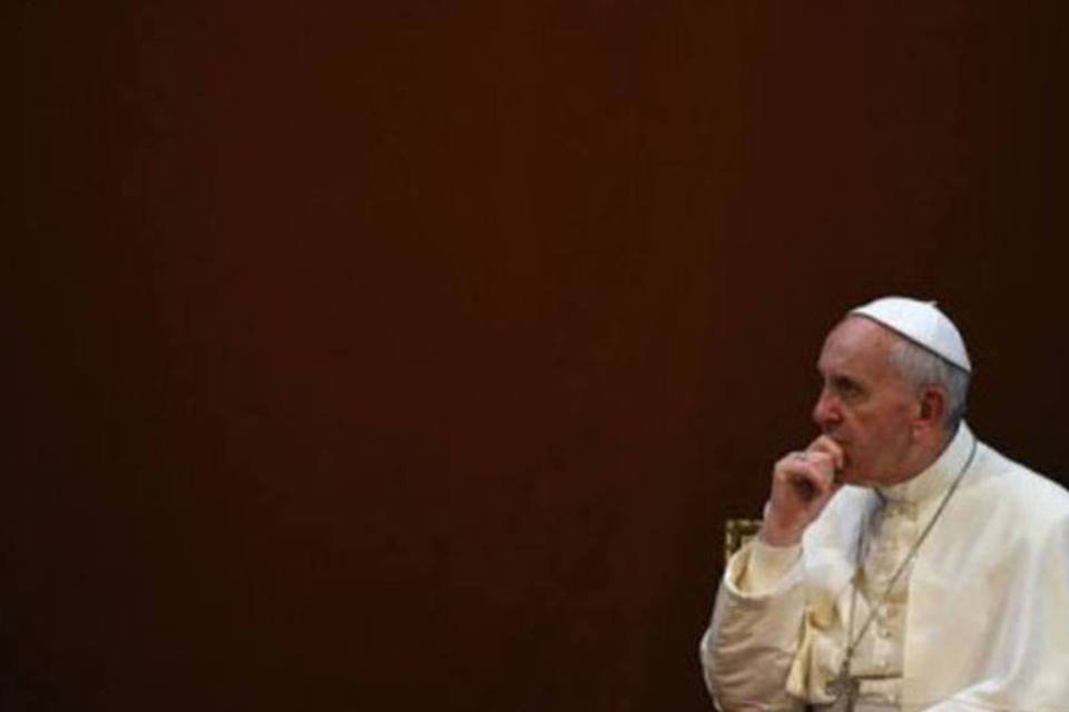 Papa Francisco reforça vigilância financeira no Vaticano