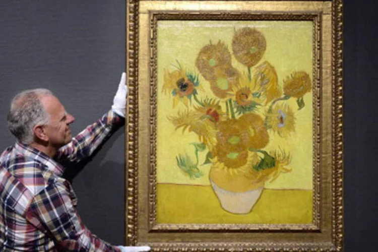 "Os girassóis", de Van Gogh:  "uma descoberta desta magnitude nunca aconteceu na história deste museu", disse diretor da pinacoteca (Getty Images)