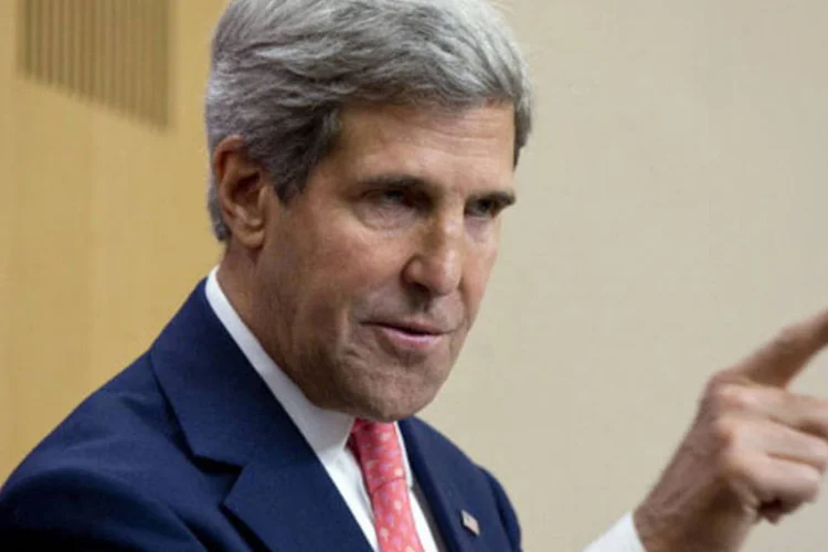 
	John Kerry: &quot;se Assad deixar de cumprir no prazo os temores deste acordo-marco, n&atilde;o se enganem, todos n&oacute;s concordamos -e isso inclui a R&uacute;ssia - que haver&aacute; consequ&ecirc;ncias&quot;
 (Getty Images)