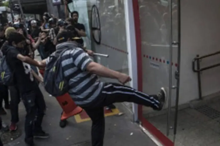 Vandalismo em agência bancária de São Paulo: no total, 40 pessoas foram detidas nos protestos de 7 de Setembro (ABr)