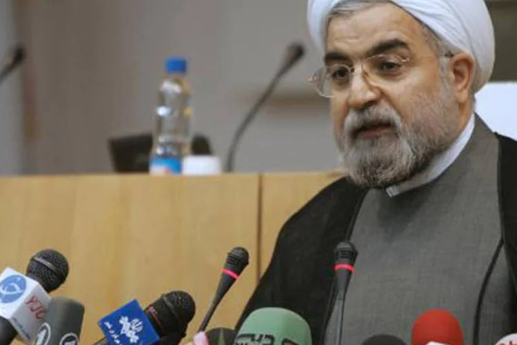 O presidente do Irã, Hassan Rohani: "nosso governo não renunciará nem um milímetro aos direitos absolutos" do Irã em matéria nuclear, disse Rohani  (Atta Kenare/AFP)