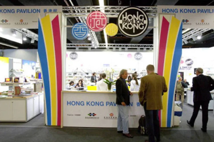 
	Estande de Hong Kong na Feira do Livro de Frankfurt em 2012: entre os 7,1 mil expositores escalados para a edi&ccedil;&atilde;o de 2013, um ter&ccedil;o v&ecirc;m de fora da Alemanha
 (Getty Images)