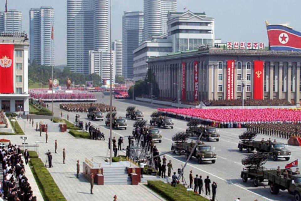 Tropas norte-coreanas prometem lealdade após execução