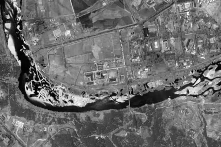 Imagem de satélite da região de Yongbyon: "estamos analisando de maneira exaustiva todos os dados", disse porta-voz sul coreano (Getty Images)