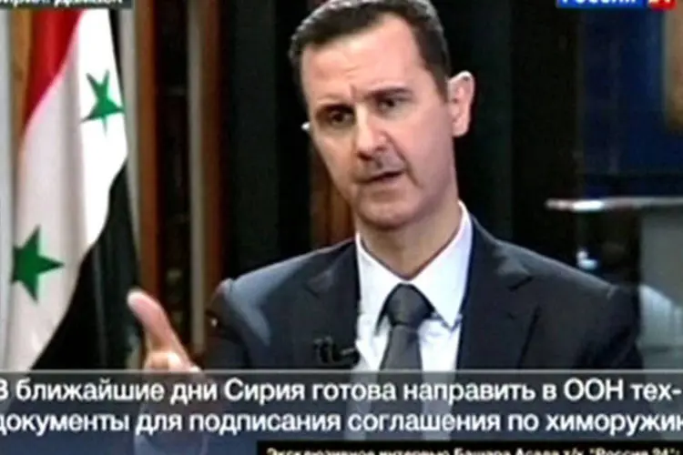 
	Presidente s&iacute;rio Bashar al-Assad: muitos governos ocidentais apoiam verbalmente os grupos envolvidos na guerra civil contra Assad,
 (RU24 via Reuters TV)