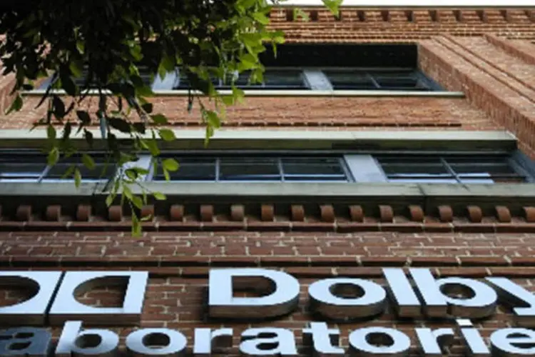 Dolby Laboratories, empresa fundada por Ray Dolby: tecnologia de redução de ruído aumentou a qualidade das gravações em todos os formatos (Noah Berger/Bloomberg News)