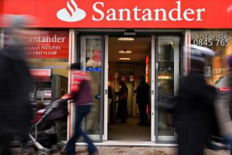 
	Santander: o pa&iacute;s que mais contribuiu com lucro l&iacute;quido do grupo foi o Brasil, com 21%
 (Leon Neal/AFP)