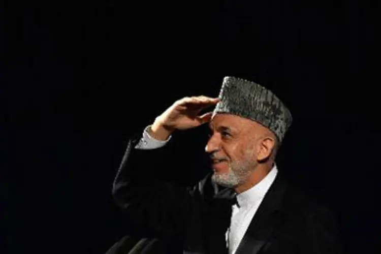 O presidente afegão, Hamid Karzai: Afeganistão se prepara para as eleições presidenciais de 5 de abril (Shah Marai/AFP)